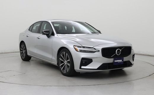 2022 Volvo S60