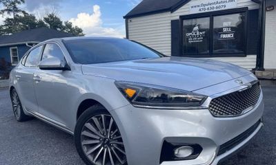 2017 Kia Cadenza Premium Pano Luxury