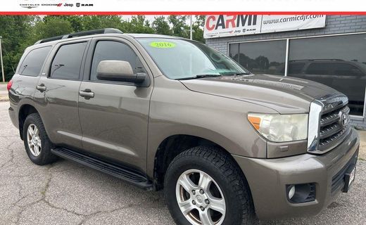 2016 Toyota Sequoia SR5 Grade