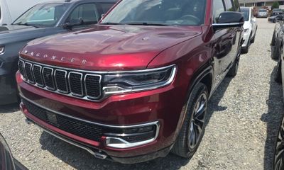 2024 Jeep Wagoneer L Series III