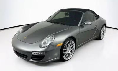 2011 Porsche 911 Cabriolet 4