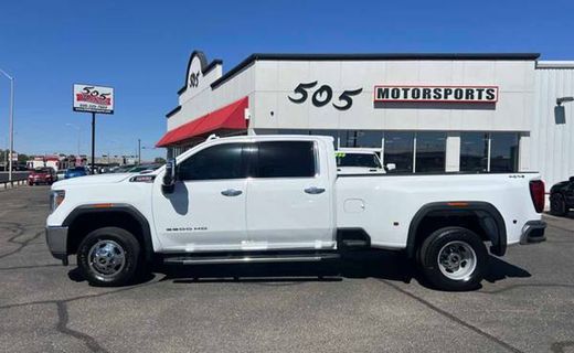 2022 GMC Sierra HD SLT