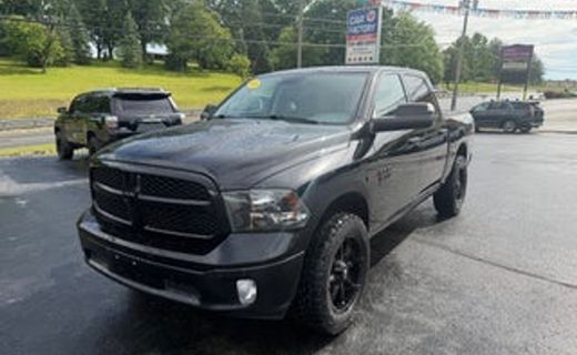 2019 Ram 1500 SLT
