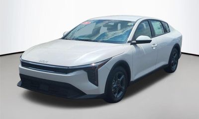 2026 Kia K4 LX LXS