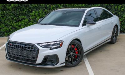 2024 Audi S8 Quattro