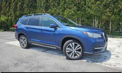 2019 Subaru Ascent Limited 7 ES