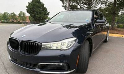 2016 BMW 740i