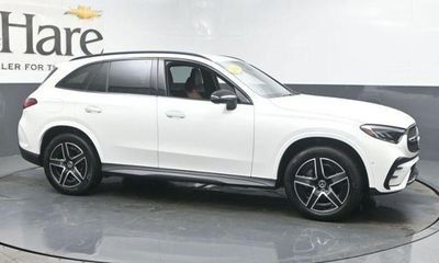2024 Mercedes-Benz GLC-Class GLC300