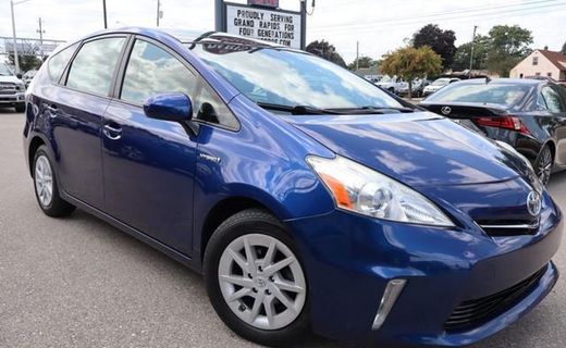 2014 Toyota Prius V Three