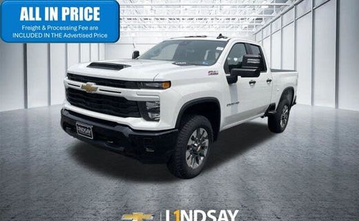 2026 Chevrolet Silverado HD Custom