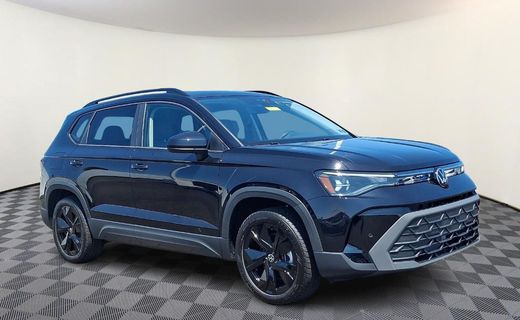 2026 Volkswagen Taos SE Black