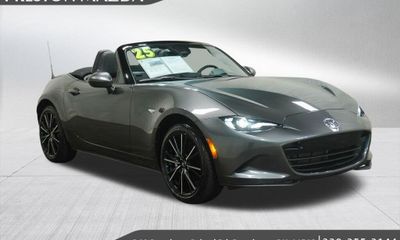 2025 Mazda MX-5 Grand Touring
