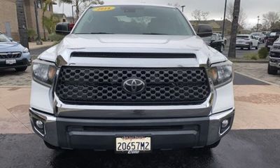 2018 Toyota Tundra SR5