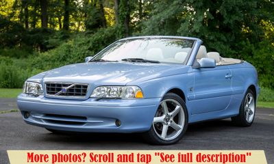 2004 Volvo C70 HT