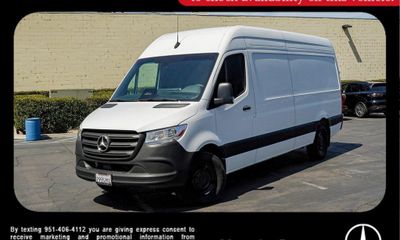 2025 Mercedes-Benz Sprinter 907