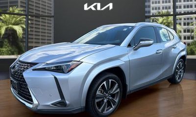 2024 Lexus UX 250H Premium
