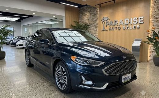 2020 Ford Fusion Titanium