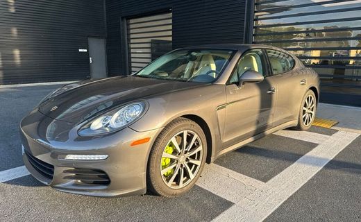 2015 Porsche Panamera S