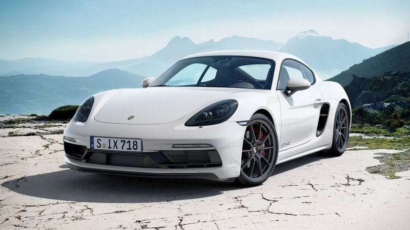 2025 Porsche 718 Cayman — a typically priced live listing