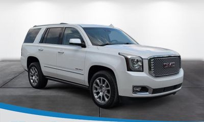 2017 GMC Yukon Denali