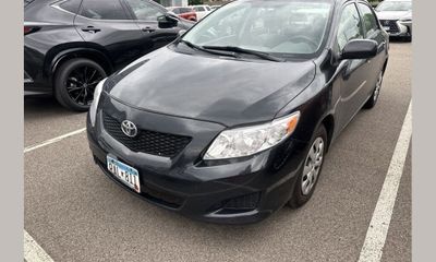 2010 Toyota Corolla LE