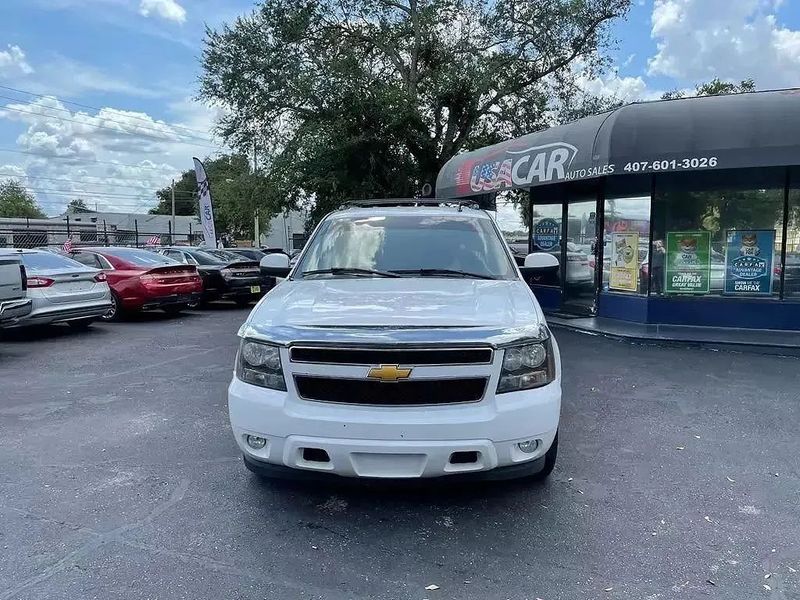 2007 Chevrolet Avalanche — a typically priced live listing
