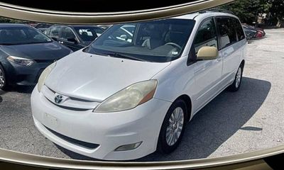 2007 Toyota Sienna XLE