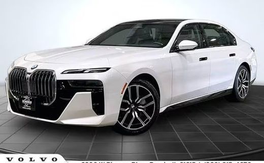 2024 BMW 740I