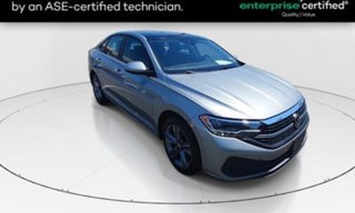 2024 Volkswagen Jetta SE AQ301 Trans