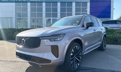 2026 Volvo XC90 Ultra Dark