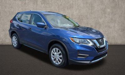 2020 Nissan Rogue SV