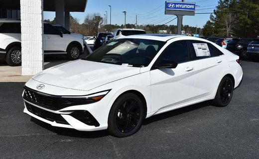 2026 Hyundai Elantra SEL Sport Premium