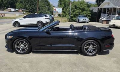 2017 Ford Mustang