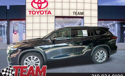 2024 Toyota Highlander XLE