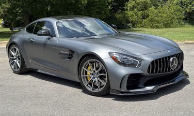 2018 Mercedes-Benz AMG GT R