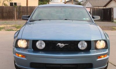 2005 Ford Mustang GT