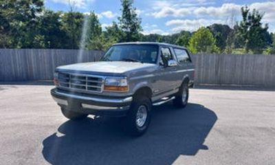 1995 Ford Bronco XL