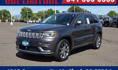 2020 Jeep Grand Cherokee Summit