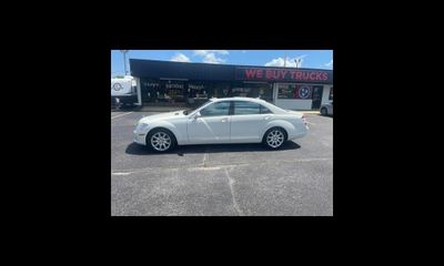 2008 Mercedes-Benz S-Class S550 4 Matic
