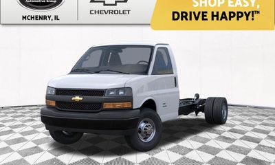 2026 Chevrolet Express 4500 Cutaway 177