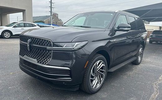 2026 Lincoln Navigator Premier