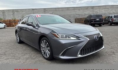 2021 Lexus ES 300H Premium