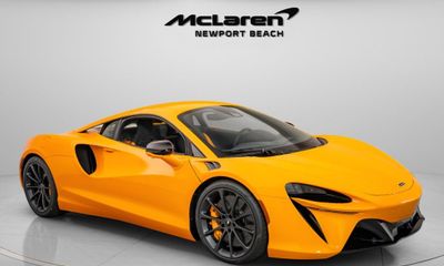 2026 McLaren Artura