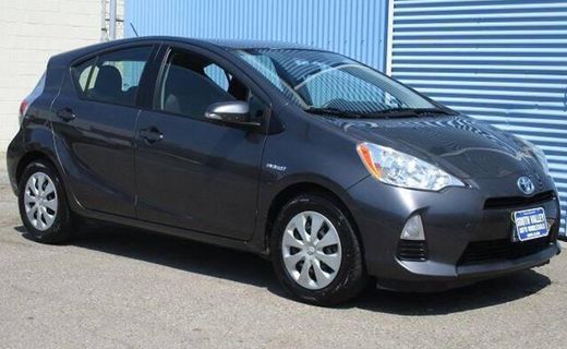 2014 Toyota Prius C TWO