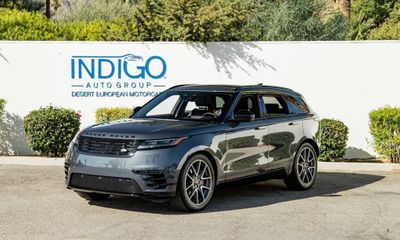 2025 Land Rover Range Velar P250 Dynamic SE