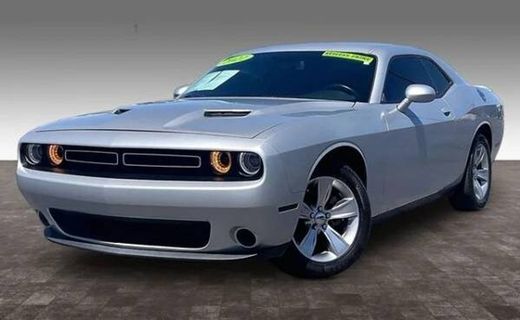2022 Dodge Challenger SXT