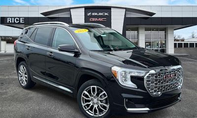 2023 GMC Terrain Denali