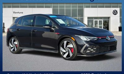 2022 Volkswagen Golf GTI S
