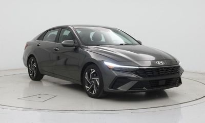 2024 Hyundai Elantra Limited
