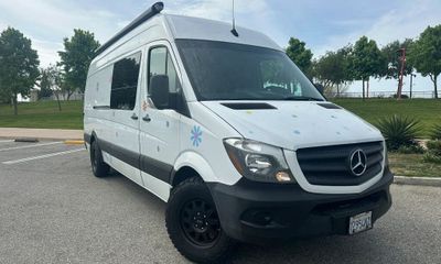 2017 Mercedes-Benz Sprinter 2500
